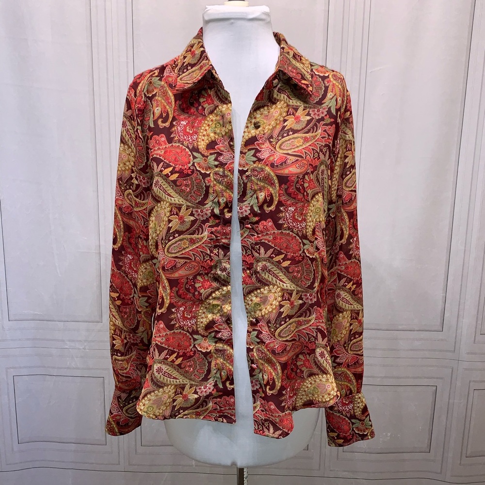🎀🎀🎀Paisley Long Sleeve Button Down Pink Red🎀🎀🎀